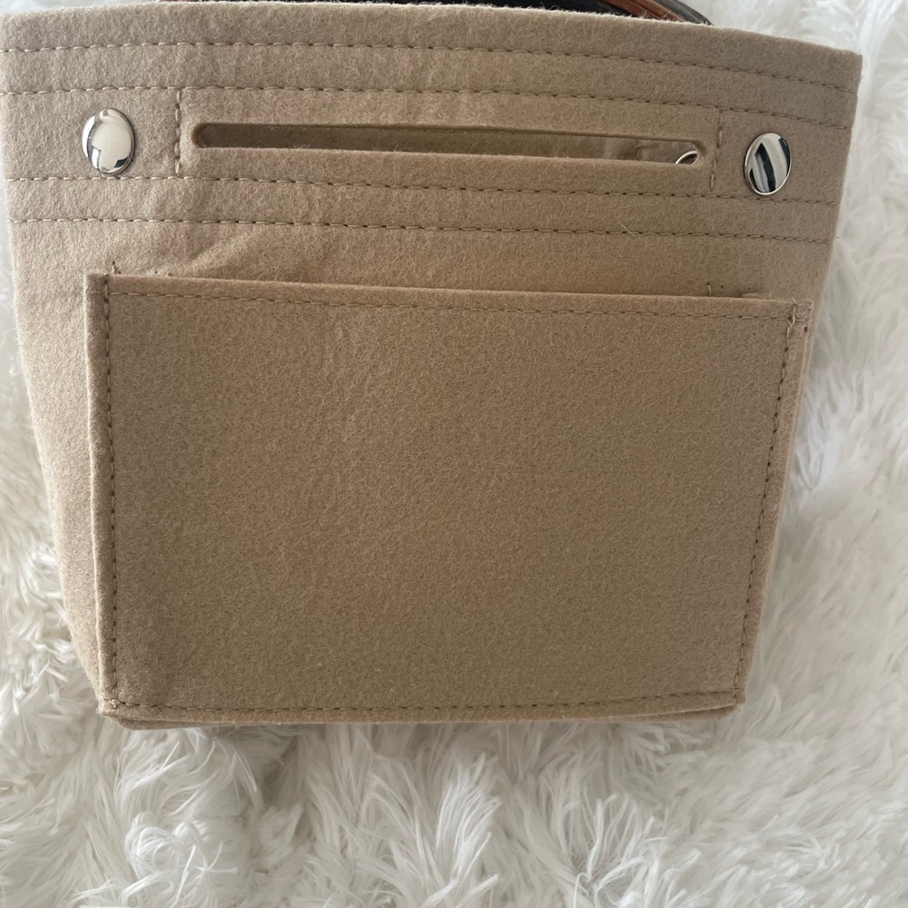 LV Monogram Petit Bucket PM Tote Bag